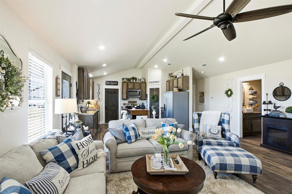 4139 Record Ranch Road Property Photo 5