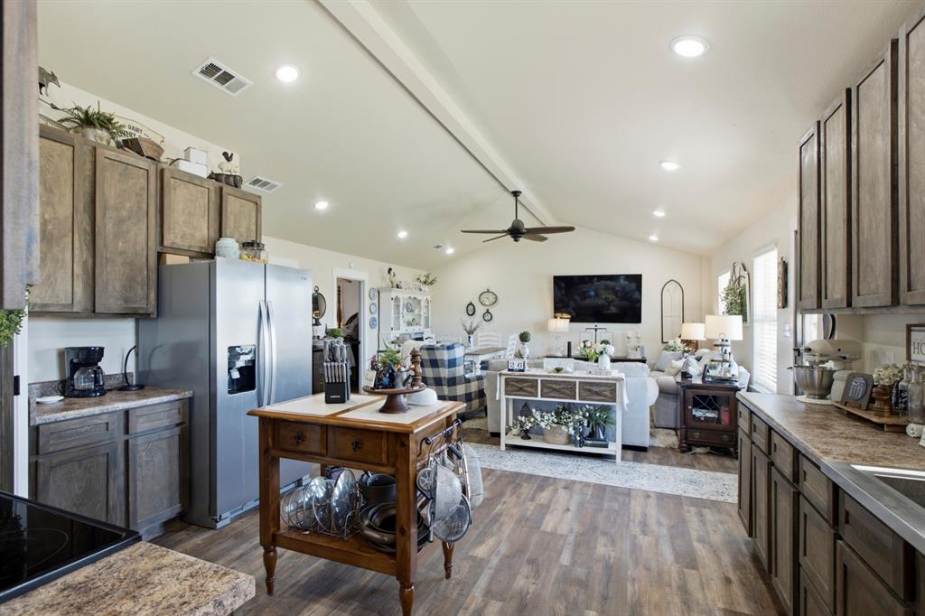 4139 Record Ranch Road Property Photo 12