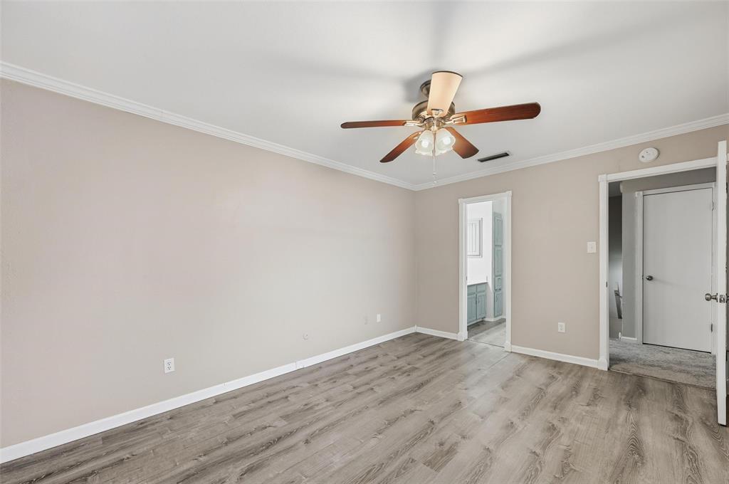 333 Melrose Drive 16a Property Photo 27