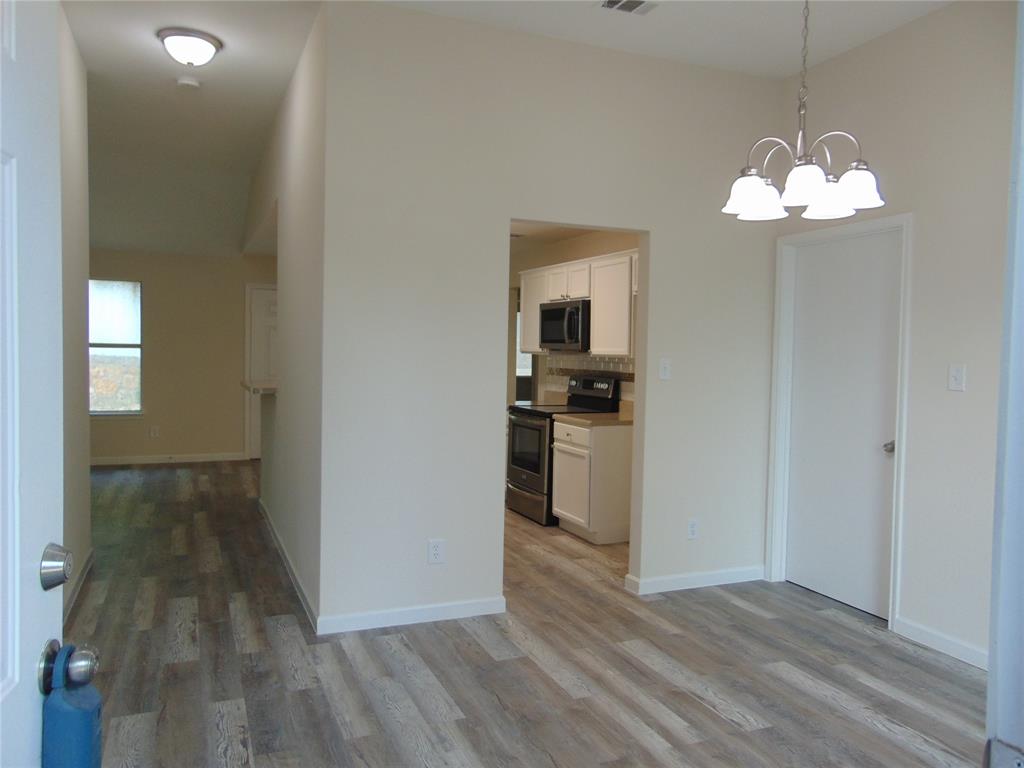 206 Mazatlan Avenue Property Photo 7