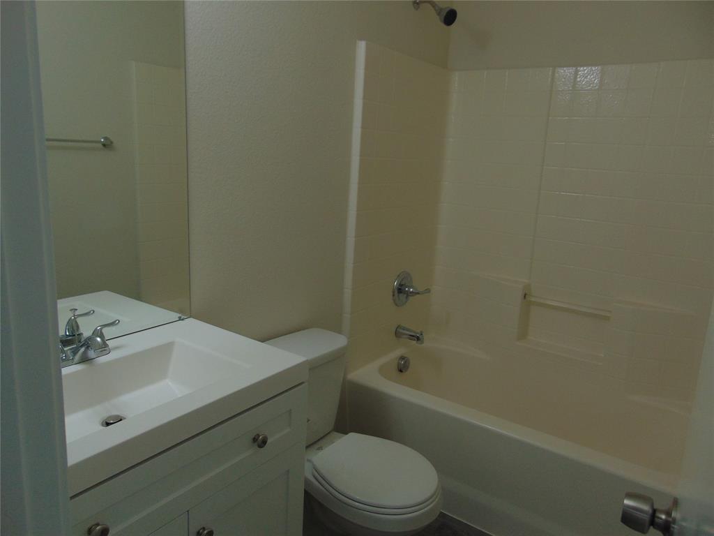 206 Mazatlan Avenue Property Photo 14