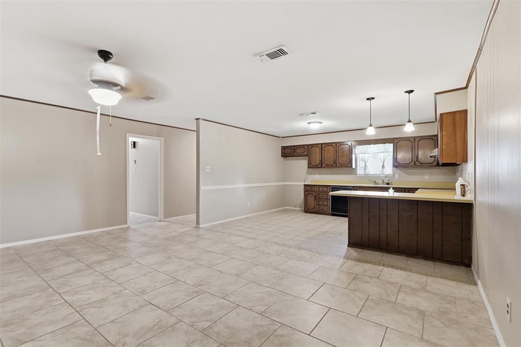 108 Brenda Dr. Property Photo 11
