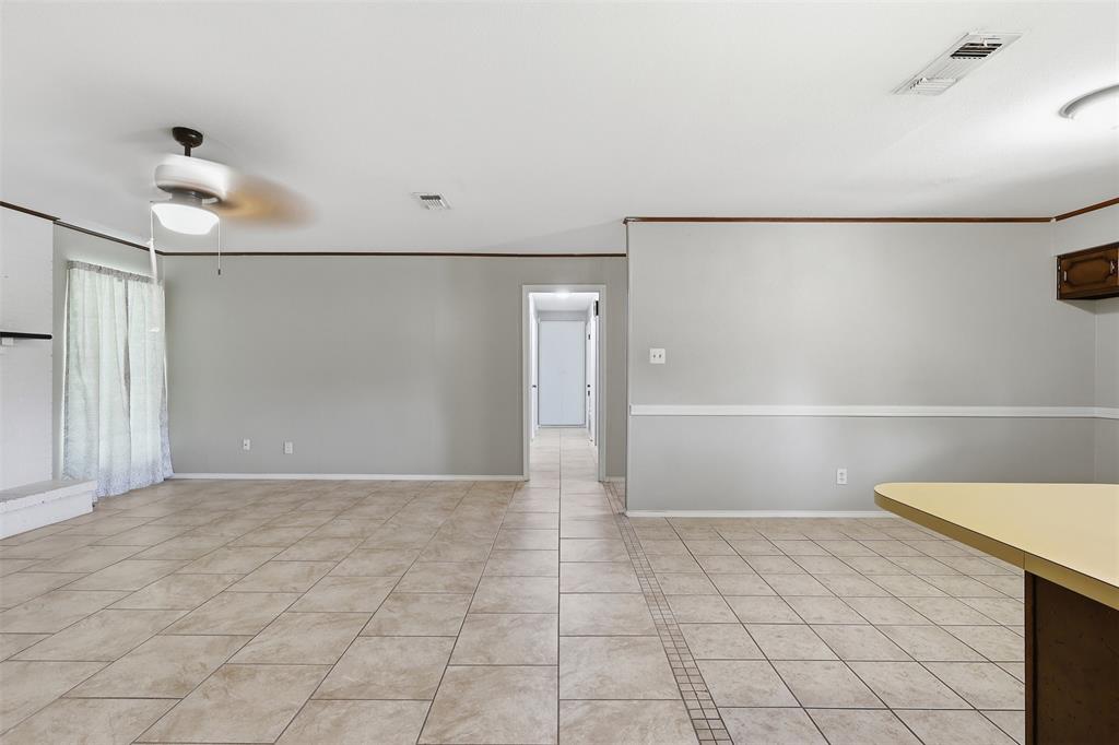 108 Brenda Dr. Property Photo 12