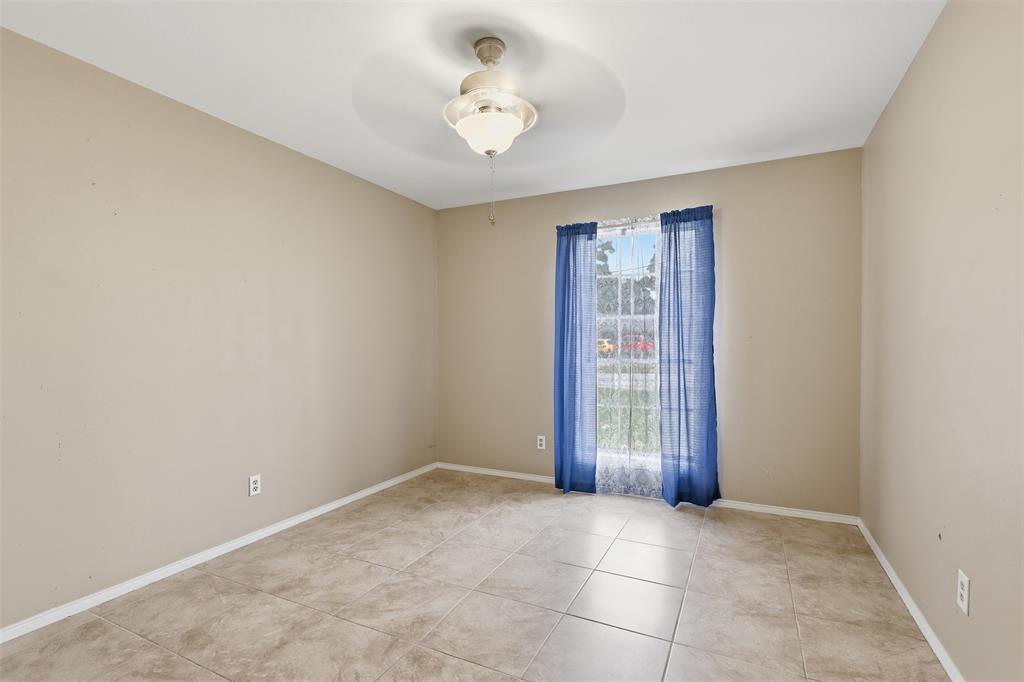 108 Brenda Dr. Property Photo 18