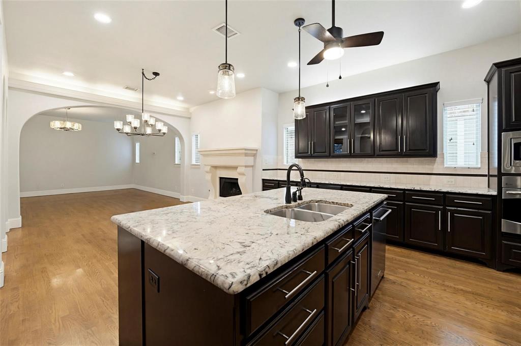 2201 Austin Waters Property Photo 16