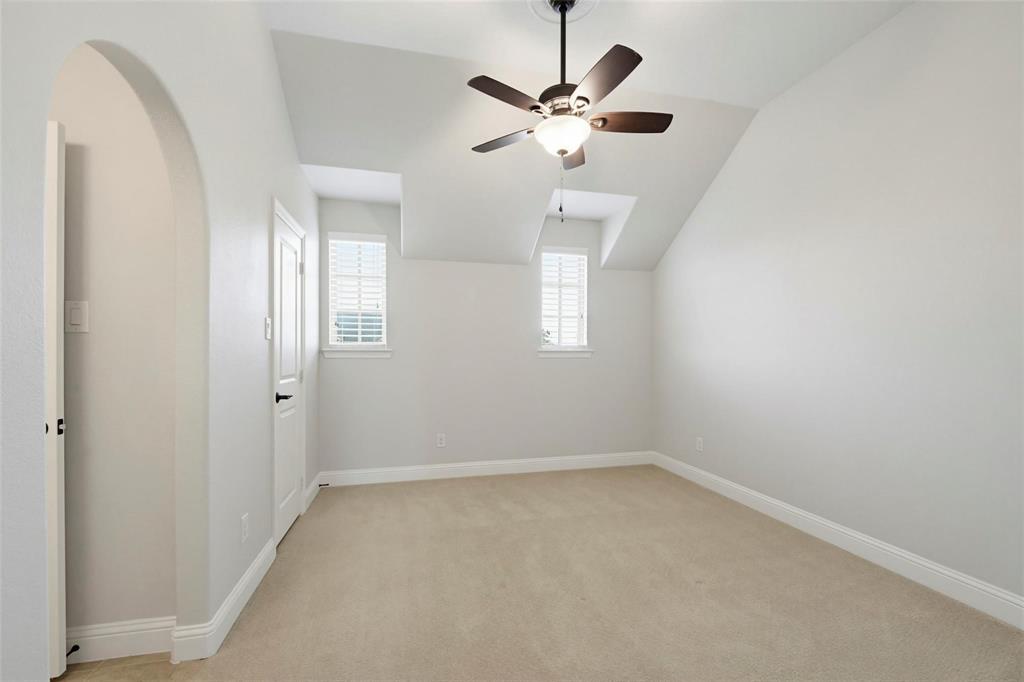 2201 Austin Waters Property Photo 27