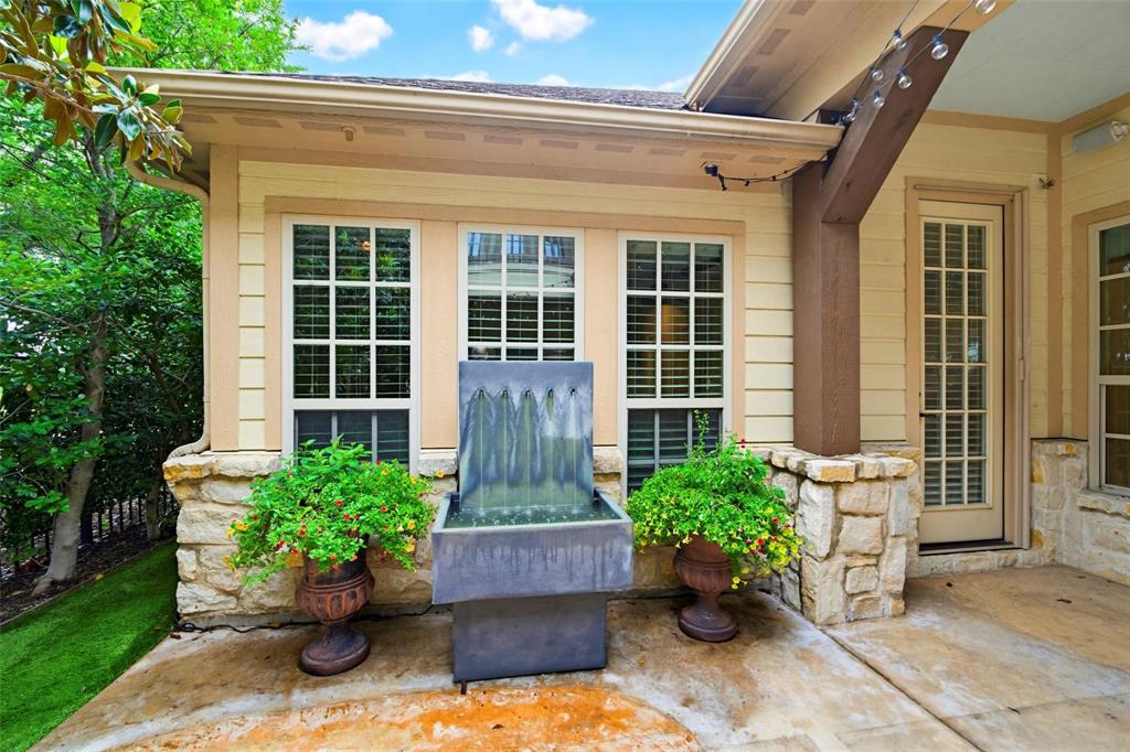 2201 Austin Waters Property Photo 31
