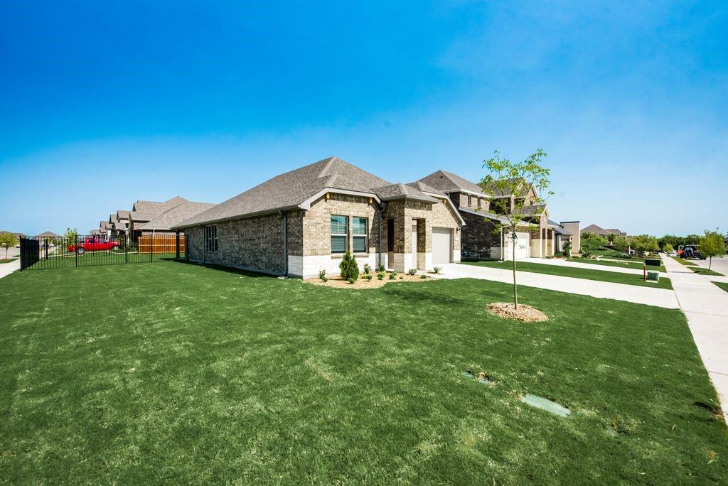 605 Cedar Springs Drive Property Photo 1