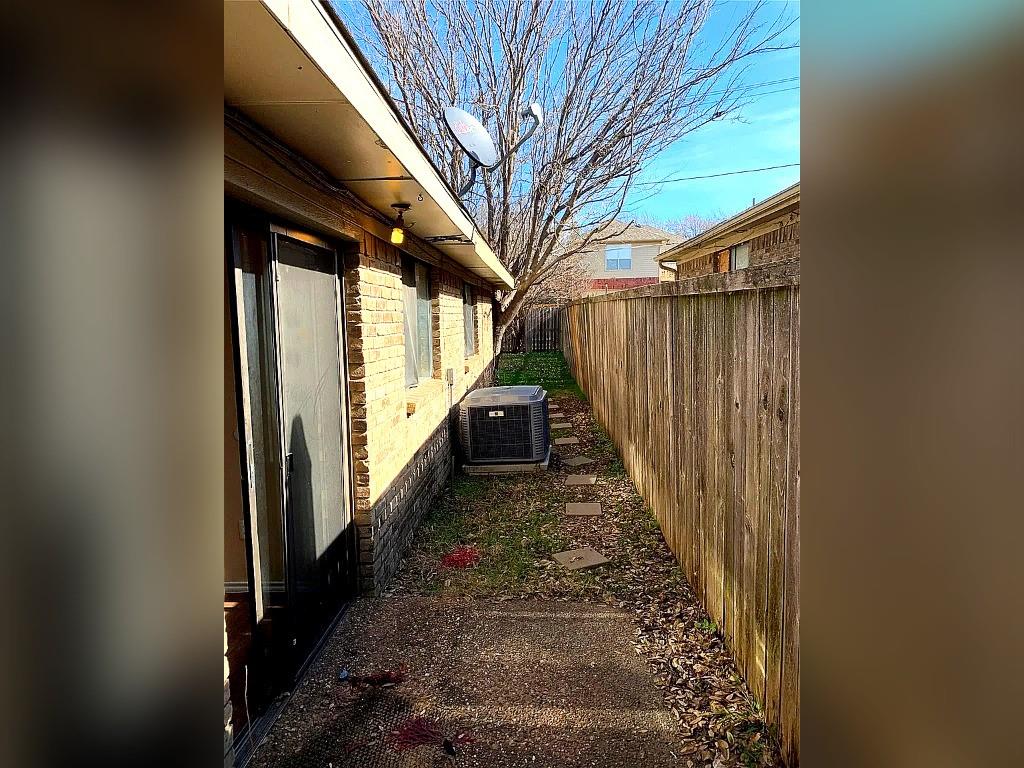 11826 Garden Terrace Drive Property Photo 5