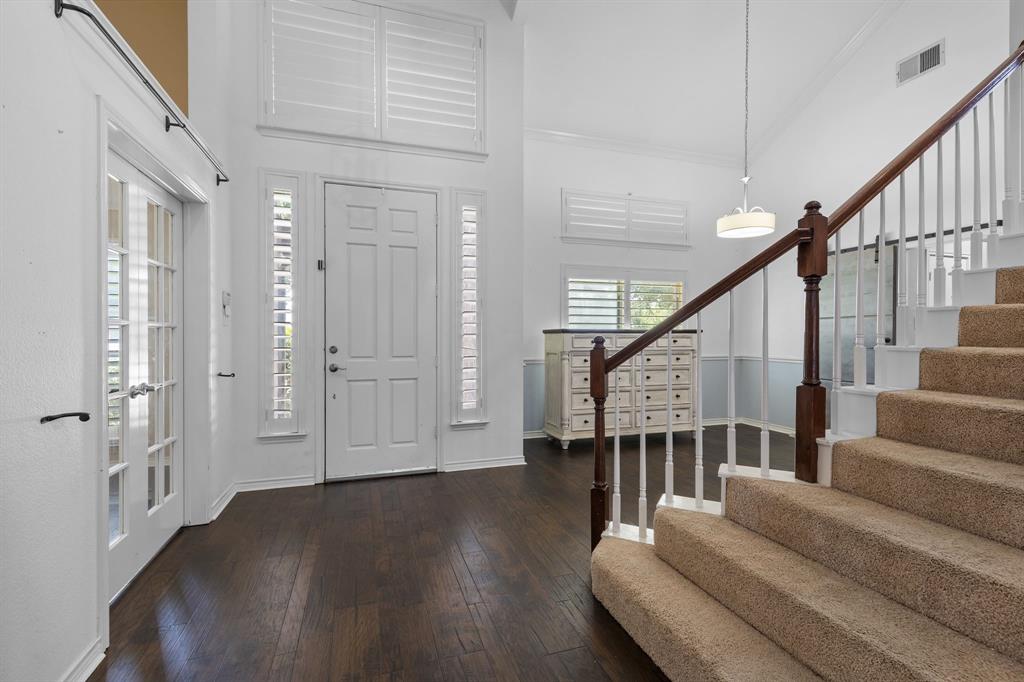 329 Bricknell Drive Property Photo 4