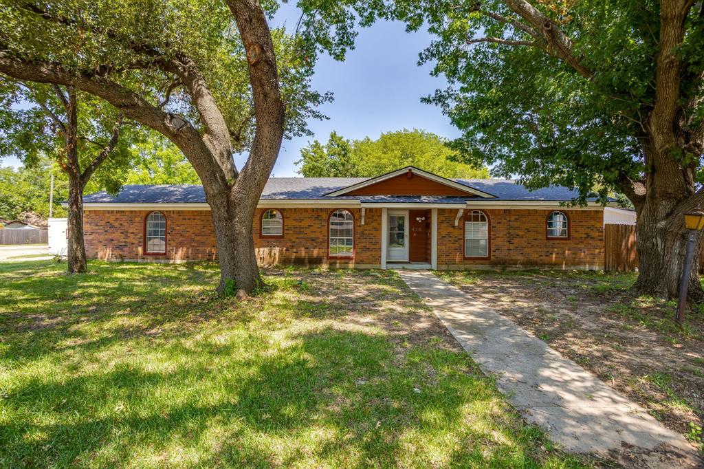 450 Nathan Street Property Photo 1