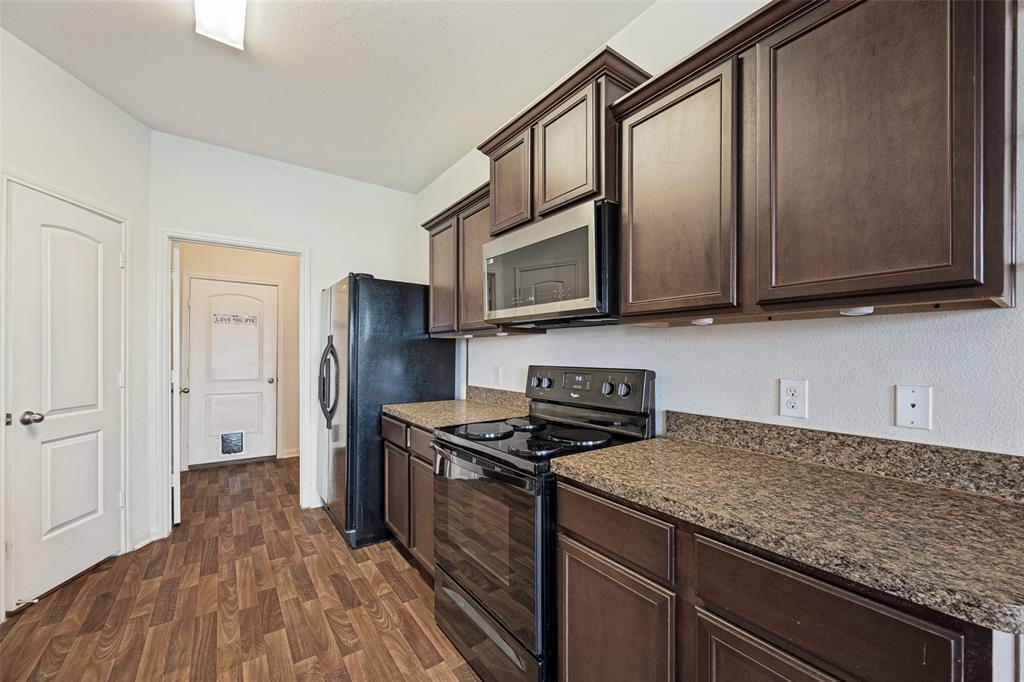 1802 Douglas Street Property Photo 8