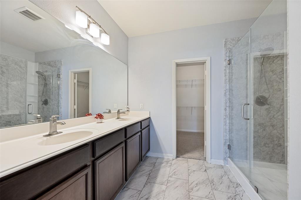 1802 Douglas Street Property Photo 10