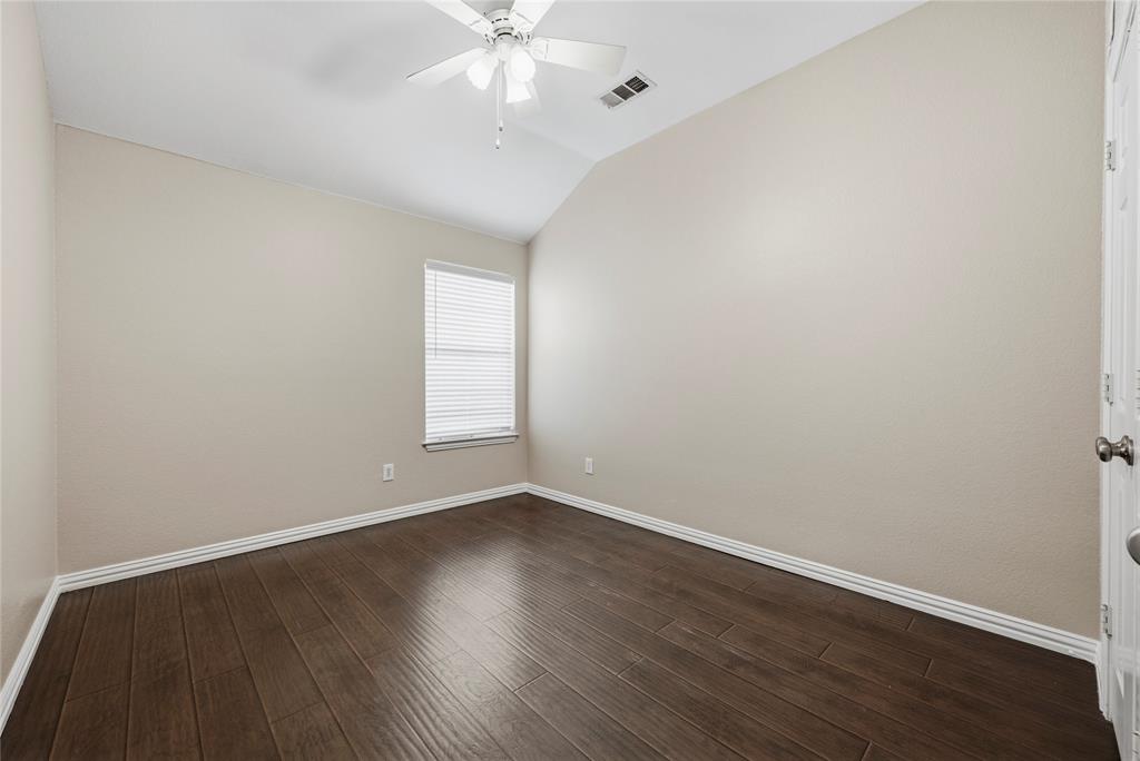 1716 Mapleleaf Falls Drive Property Photo 25