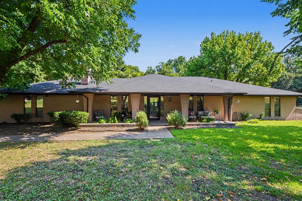 175 E Pleasant Run Road Property Photo 1