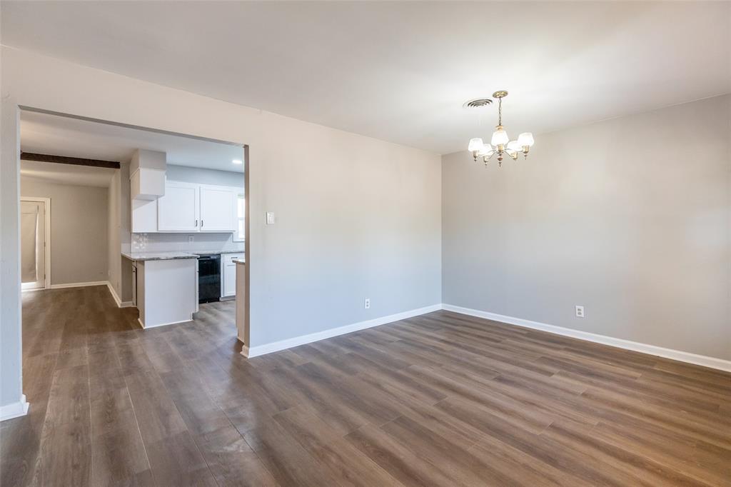 2152 Westview Drive Property Photo 5