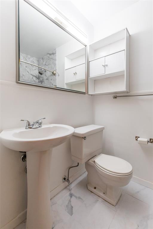 2152 Westview Drive Property Photo 23