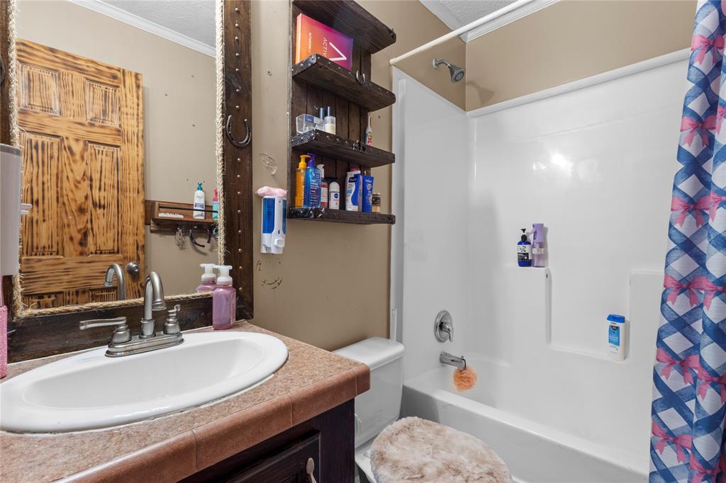 2802 Gooch Street Property Photo 11