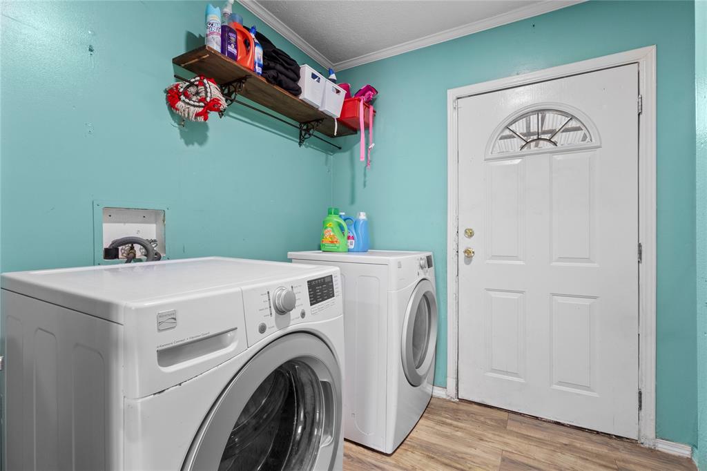 2802 Gooch Street Property Photo 12