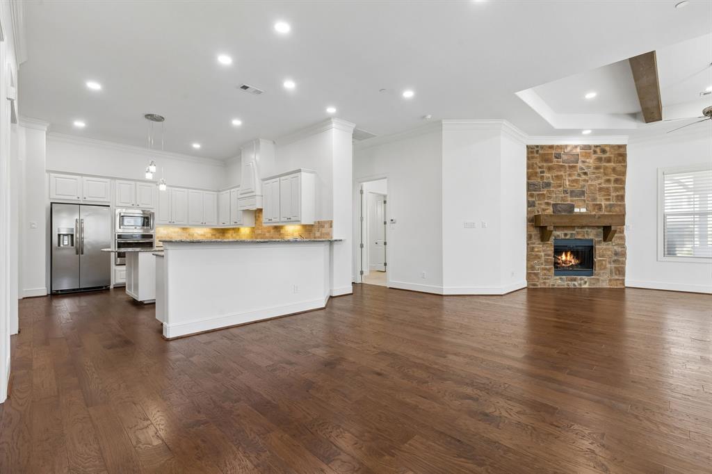 441 Watermere Drive Property Photo 8
