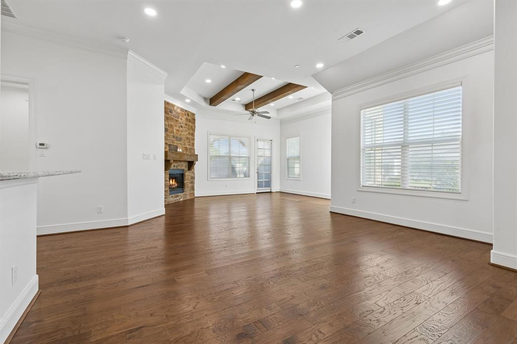 441 Watermere Drive Property Photo 13