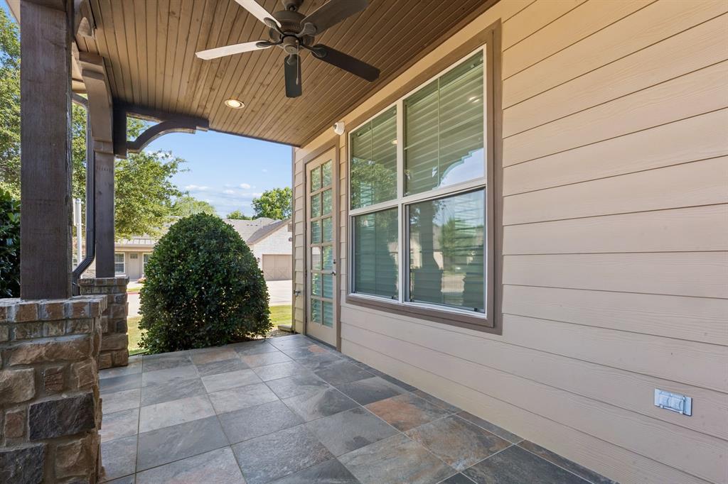 441 Watermere Drive Property Photo 29