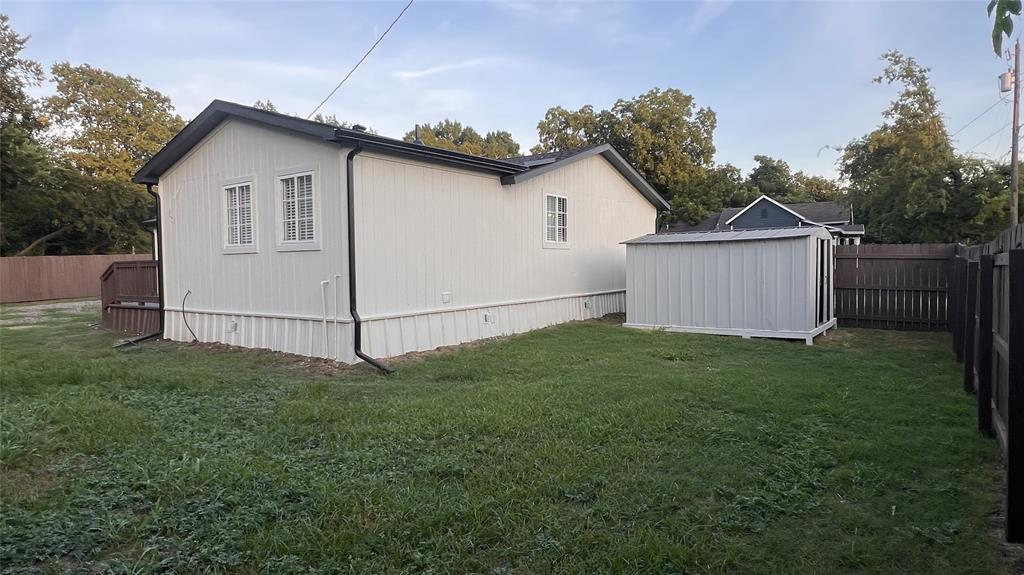 811 Thompson Street Property Photo 19