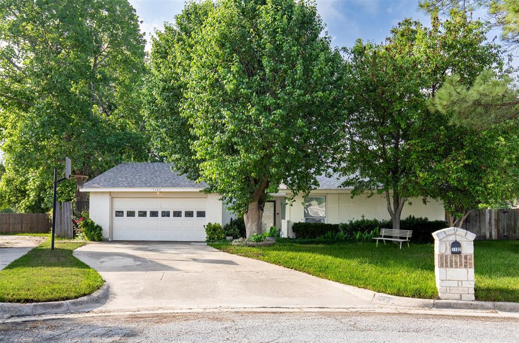1102 St Croix Court Property Photo 1