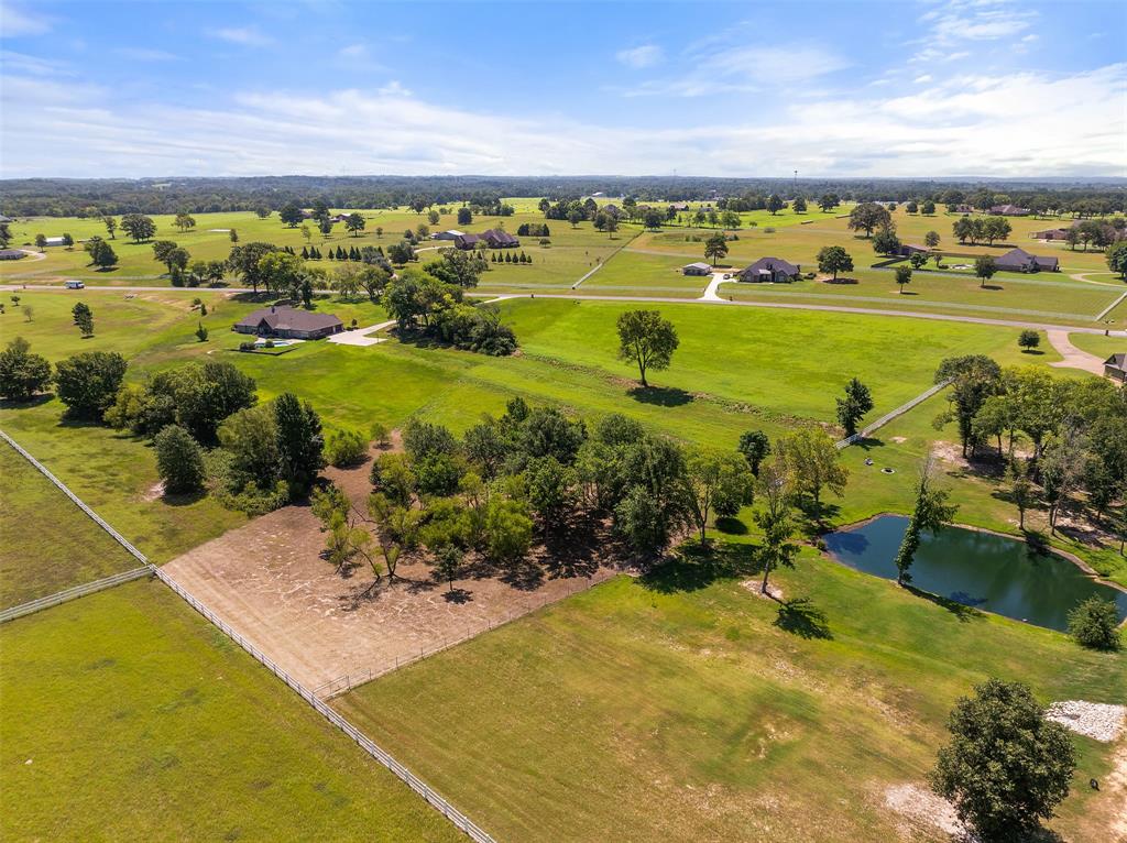 23050 Bridle View Drive Property Photo 10