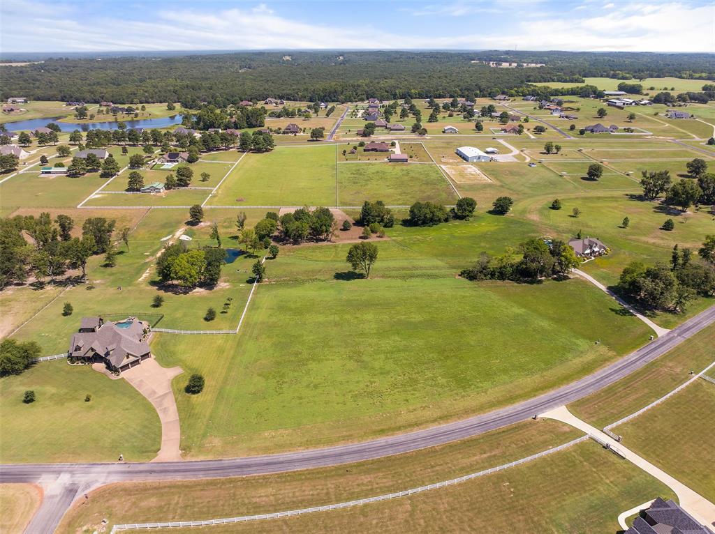 23050 Bridle View Drive Property Photo 11