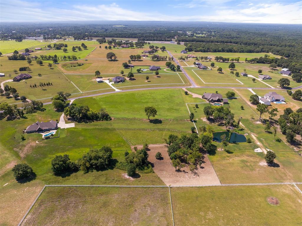 23050 Bridle View Drive Property Photo 17