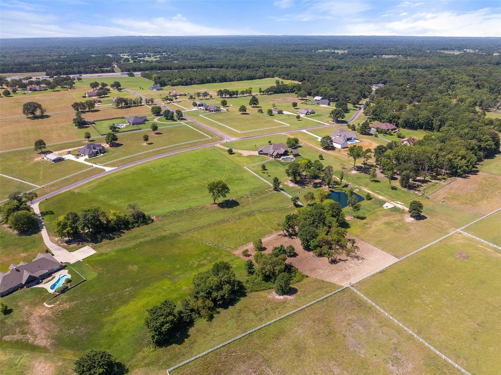 23050 Bridle View Drive Property Photo 18