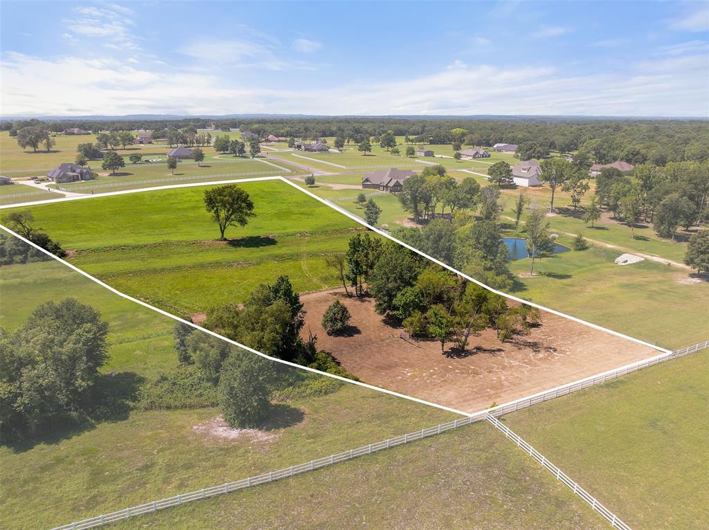 23050 Bridle View Drive Property Photo 19