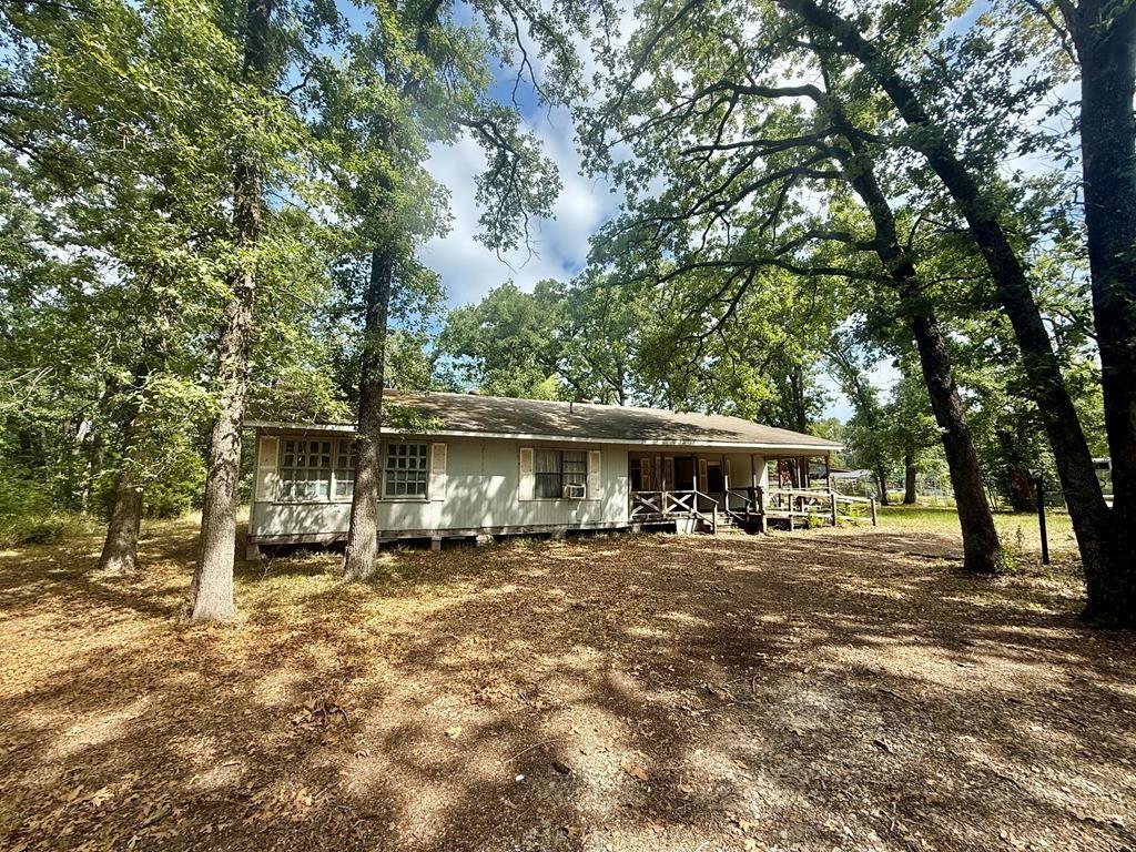 221 Northview Drive Property Photo 1
