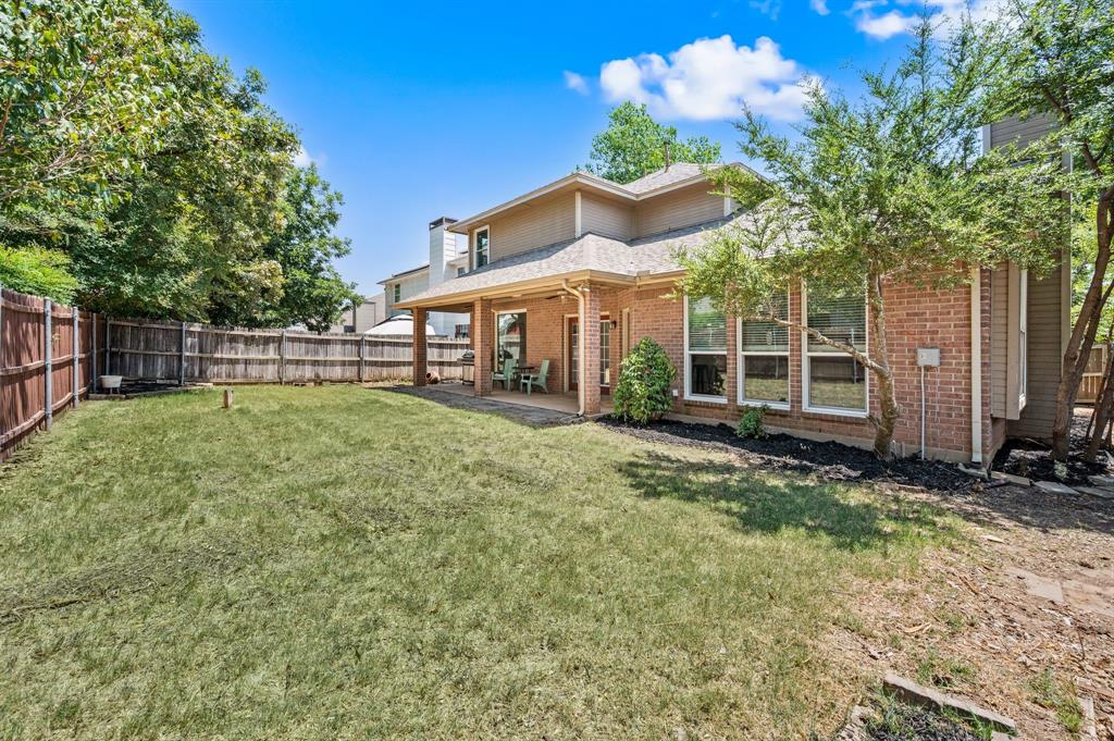 9045 Tyne Trail Property Photo 1