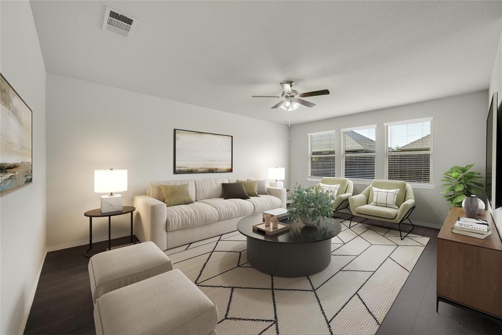 1117 Goldfinch Drive Property Photo 1