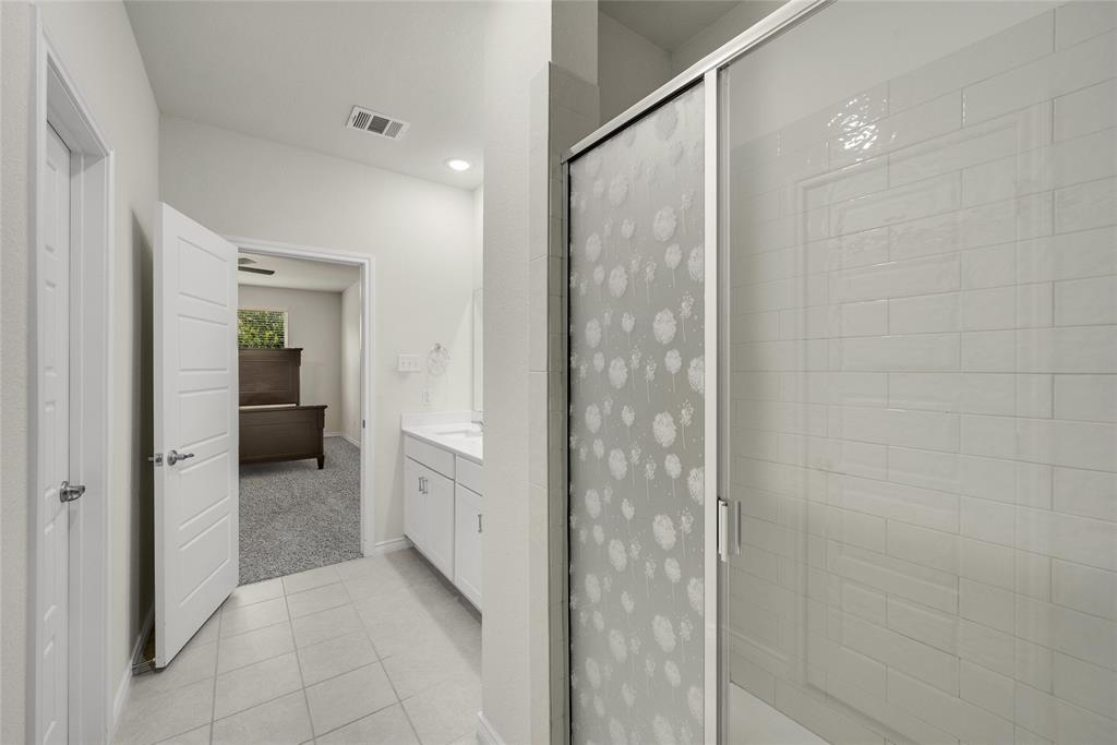 1117 Goldfinch Drive Property Photo 13