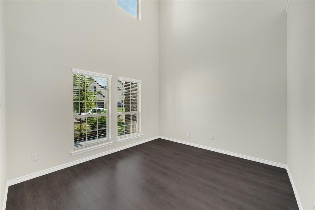 1117 Goldfinch Drive Property Photo 15