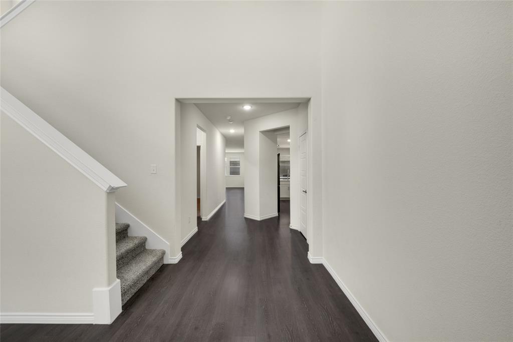 1117 Goldfinch Drive Property Photo 18