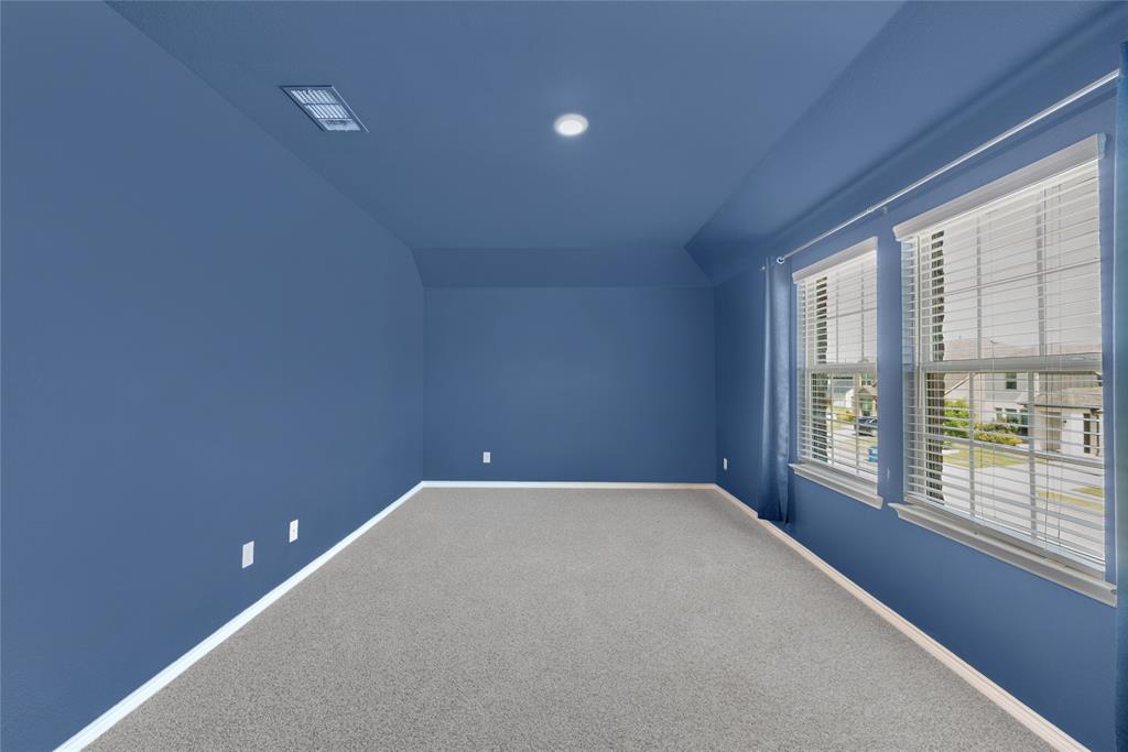 1117 Goldfinch Drive Property Photo 21