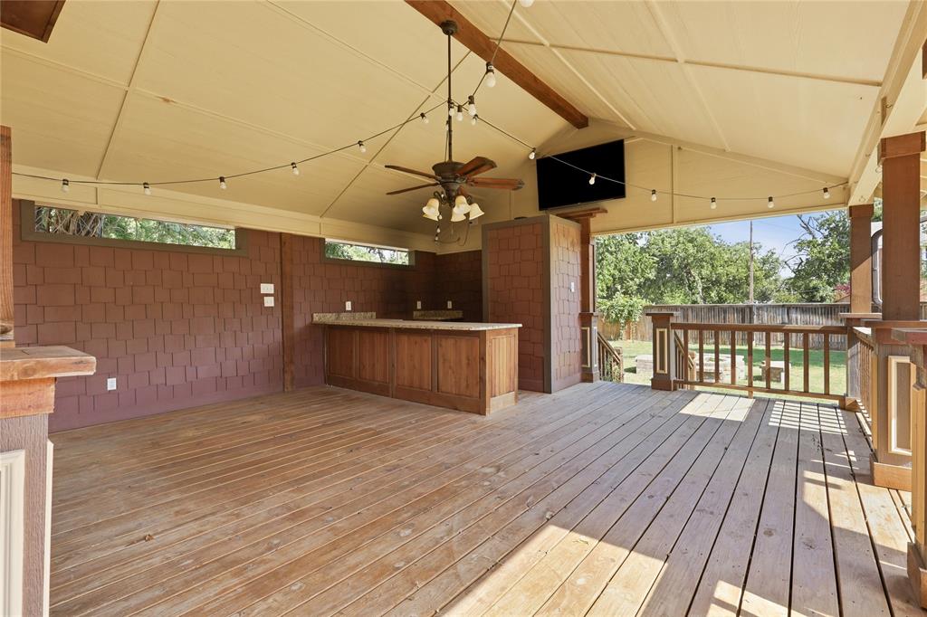 815 Brazos Street Property Photo 13