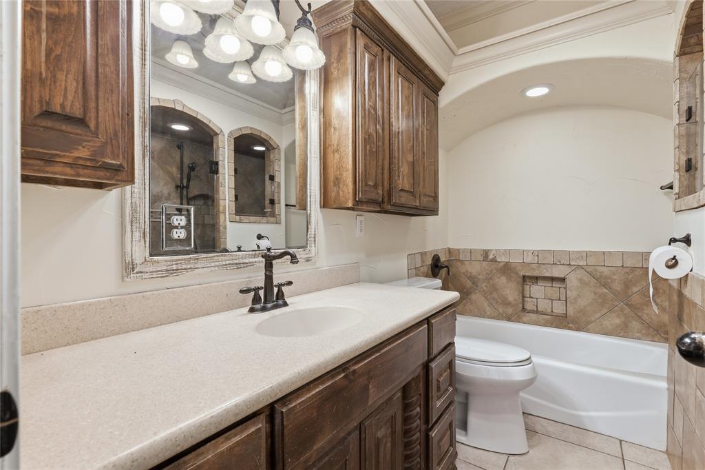815 Brazos Street Property Photo 14