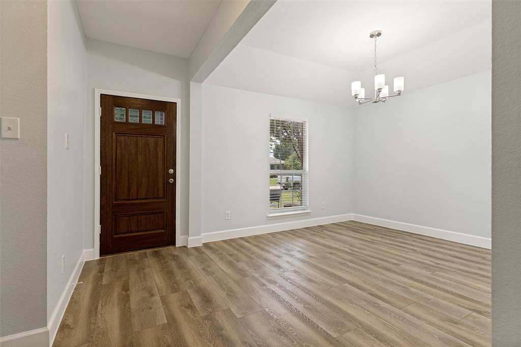 4078 Sydney Drive Property Photo 3