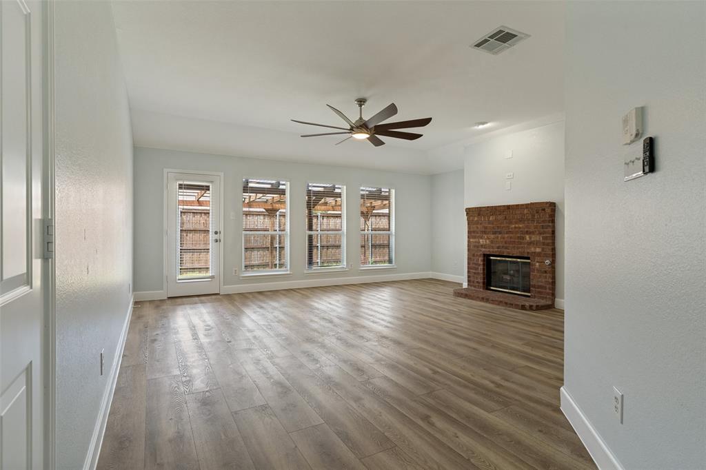 4078 Sydney Drive Property Photo 5