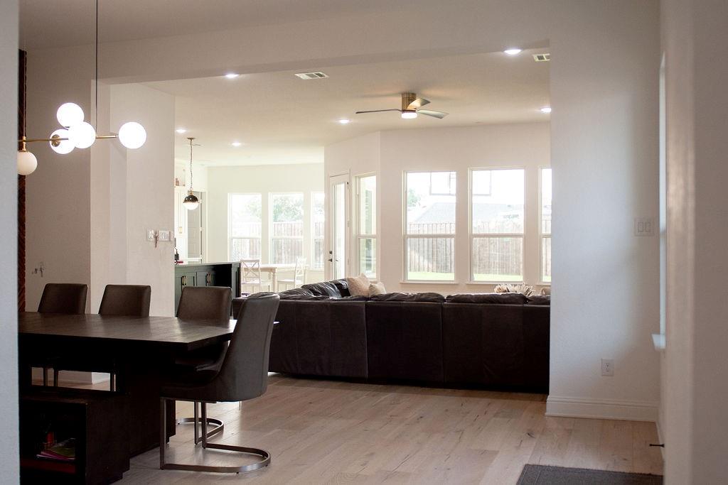 8148 Castlebridge Property Photo 5