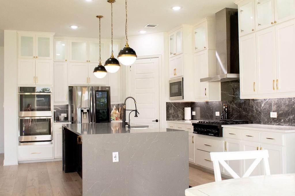 8148 Castlebridge Property Photo 10