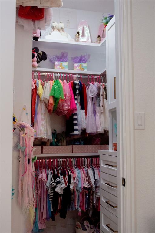 8148 Castlebridge Property Photo 27