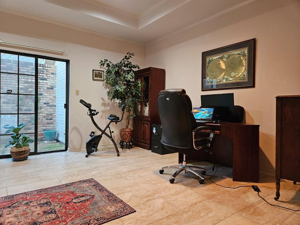 14023 Highmark Square Property Photo 13