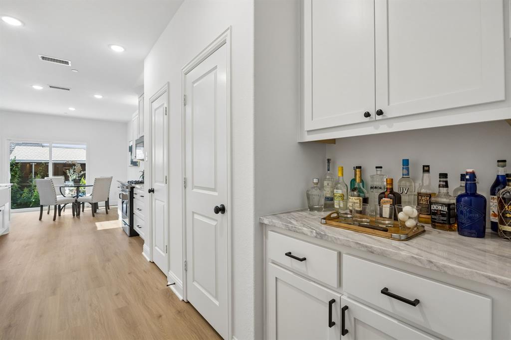 975 Emil Place Property Photo 12