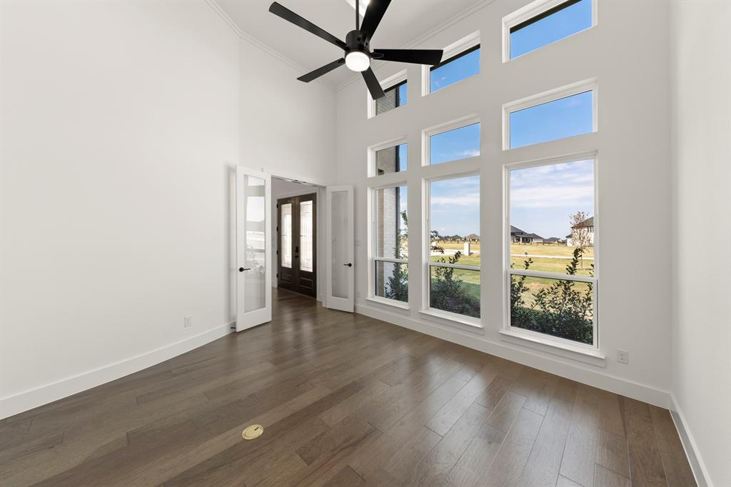 5098 Ivybridge Drive Property Photo 4